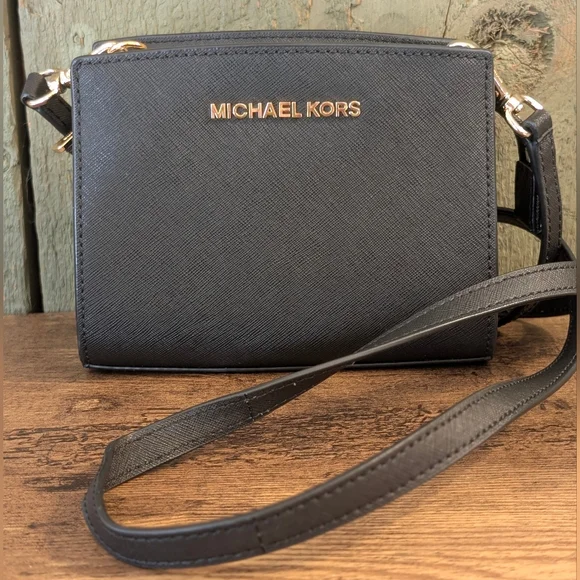 Michael Kors Black Crossbody Bag - Picture 1 of 11